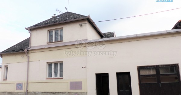 Bán nhà trên ở dưới kinh doanh, chủ tư nhân 238m2, Strakonice