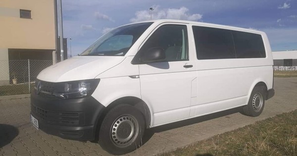 bán xe Transporter Long 2.0 110kw đời 2016, Xe mới chạy được 81 000 km