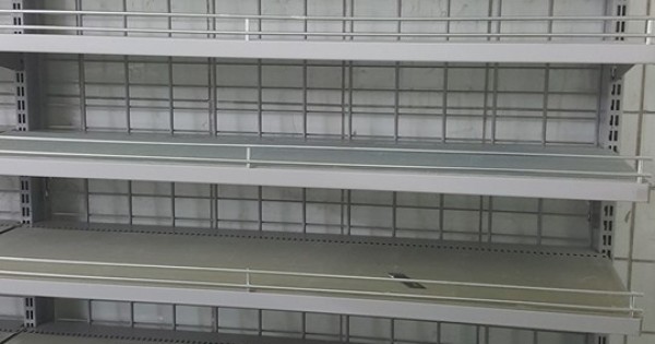 Thanh lý giàn giá của Đức, còn mới 90% giá cực tốt