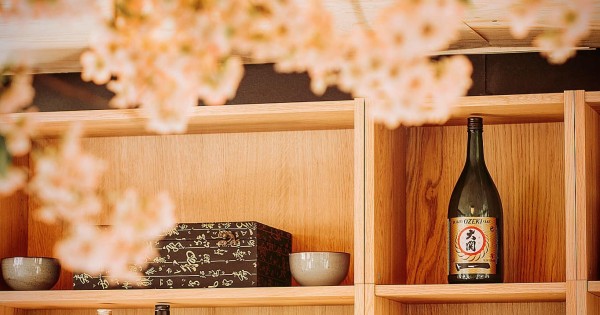 Cần 1-2 bạn thanh niên hoặc sinh viên, biết ngoại ngữ Anh - Tiệp