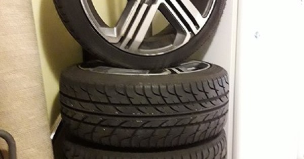 volkswagen Golf GTI, đời 2006, 2.0 máy xăng đã chạy 200xxx km