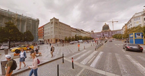 Sang nhượng lại mặt bằng tiệm nails nằm sát quảng trường con ngựa