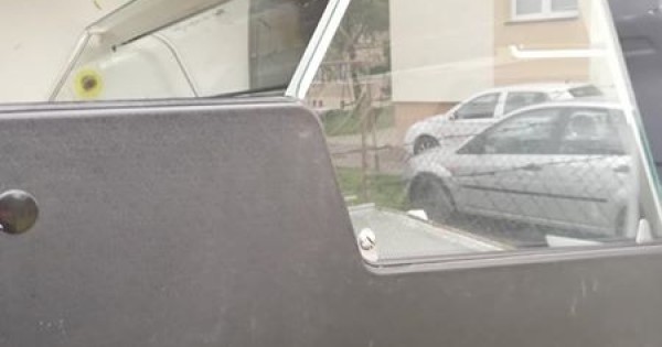 Chuyên thanh lý tủ mát, tủ kem, tủ bánh ngọt, tủ salam vùng Chrudim