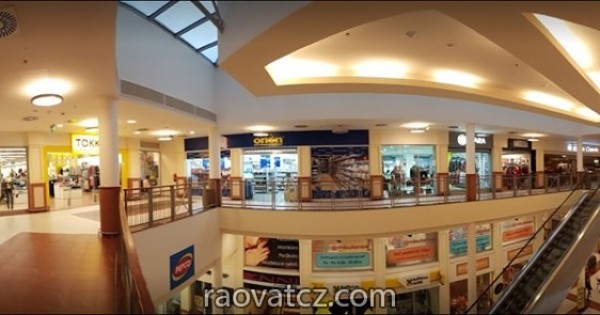 Sang nhượng HĐ quán Kavárna trong siêu thị Novodvorská Plaza , Praha 4