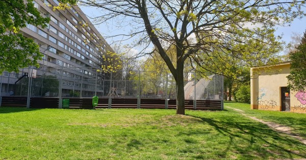 Cho thuê nhà byt 3+1, 67 m2, chủ tư nhân ở phố Ctěnická, Praha 9.