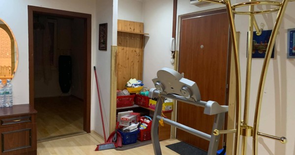 Cho thuê byt 3+1, diện tích 76m, tại praha 8 bohnice