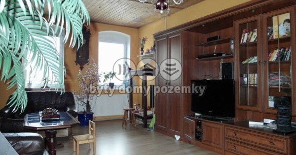 Bán cửa hàng trên ở dưới bán hàng, chủ tư nhân, 887 m2