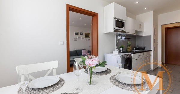 Bán căn hộ 3+1/ 75m2 tại phố Benkova. Praha 4 - Chodov.