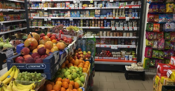Tìm người làm phụ giúp bán hàng potraviny khu vực Plzen