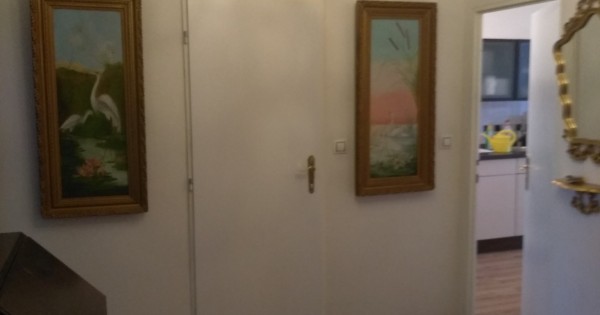 Cho thuê nhà 3+1. 85m sạch đẹp ,rộng rãi gần tramvaj,bus địa chỉ Praha 6