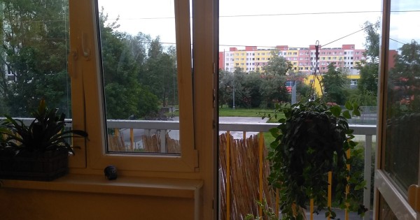 Cho thuê nhà 3+1. 85m sạch đẹp ,rộng rãi gần tramvaj,bus địa chỉ Praha 6