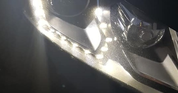 Bán xe wolksvagen passat 1.6 TDI (blue motion)