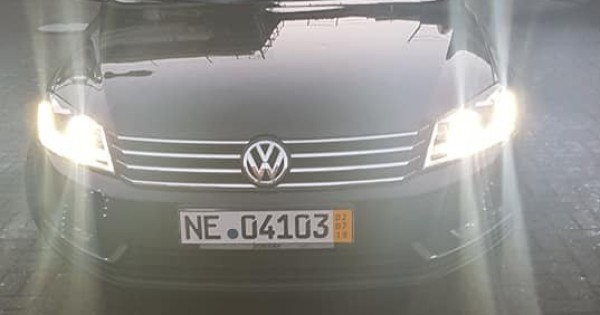 Bán xe wolksvagen passat 1.6 TDI (blue motion)