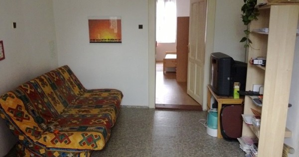 Cho thuê căn hộ 2+1, diện tích 48m2 tại Lipova, Plzen