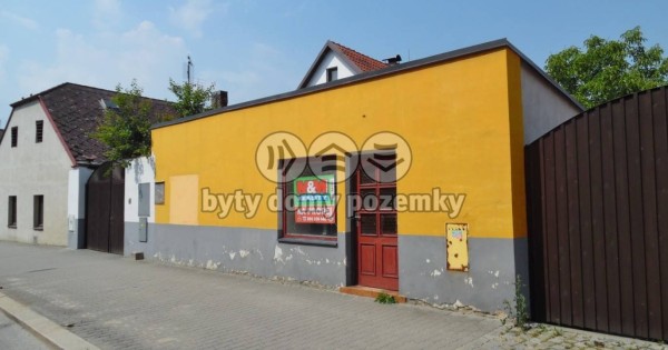 Bán bất động sản, cửa hàng, chủ tư nhân, 59 m2, ở Jindřichův Hradec