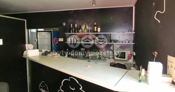 Bán cửa hàng, chủ tư nhân, 137 m², Kostelec nad Černými lesy