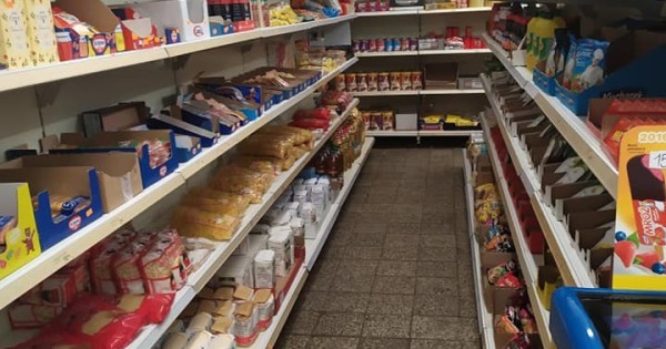 nhượng lại cửa hàng potraviny ở làng 1300 dân không cạnh tranh