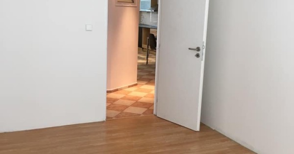 Cho thuê být 3+kk (83m) gần metro Chodov, muốn cho thuê cả gia đình