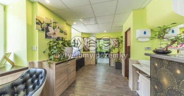 Bán bất động sản, trên ở dưới bán hàng, Praha 9 Čakovice