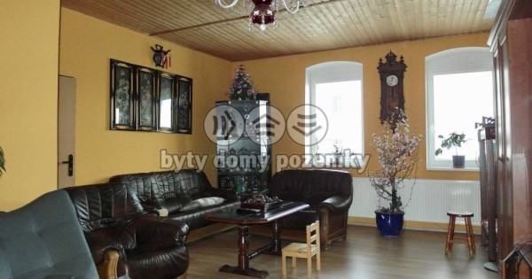 Bán cửa hàng trên ở dưới bán hàng, chủ tư nhân, 887 m2, Chabařovice