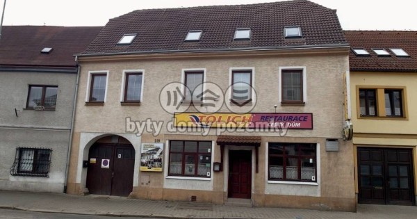 Bán cửa hàng trên ở dưới bán hàng, chủ tư nhân, 887 m2, Chabařovice