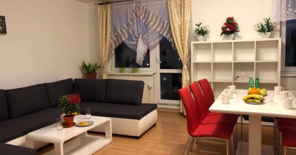 Mình có byt 3+kk ,89m2 +10m2 balkon, tại Modřany praha 4