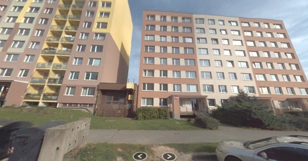 Cần cho thuê nhà 3+1 gần Metro Chodov . Praha 4 - Chodov