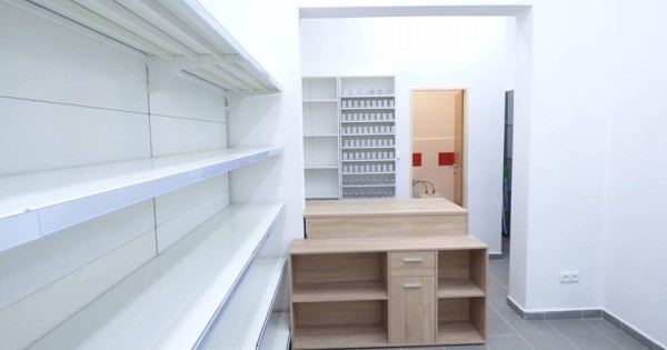 Bán lại cửa hàng Potraviny tại Prosek, Praha 9