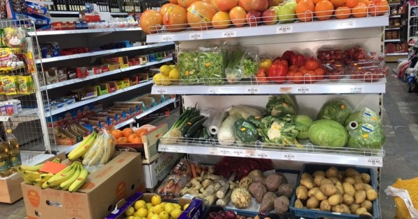 Sang nhượng potraviny diện tích 150m tại Praha 8