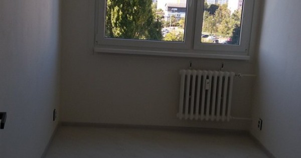 Bán Byt 3+kk gần Metro Haje Praha 4 DT 72m2 đã bau sửa đẹp