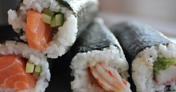 Cần gấp 1 thợ cuốn Sushi làm tại Vankovka Brno
