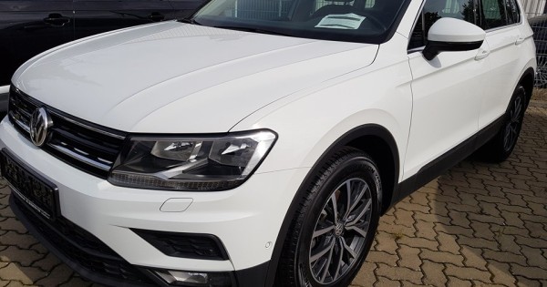 Bán xe volkswagen TIGUAN 2.0TDI/110Kw, 61.000km, 1/2018