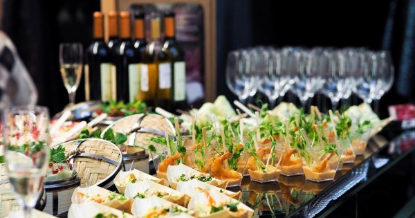 Tuyển bồi bàn cho Nhà hàng Asijska hiện đại ở trung tâm Praha 1