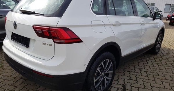 Bán xe volkswagen TIGUAN 2.0TDI/110Kw, 61.000km, 1/2018