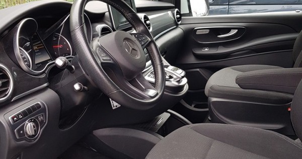 Bán xe Mercedes V klass, số tự động 7cấp
