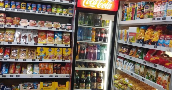 Nhượng lai HĐ potraviny đã hoạt động được trên 10 năm, gần Metro Želivského