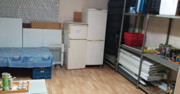 Nhượng lai HĐ potraviny đã hoạt động được trên 10 năm, gần Metro Želivského