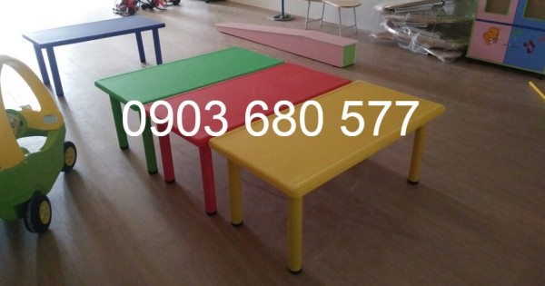 Bàn ghế nhựa mầm non cho trẻ em giá cực TỐT