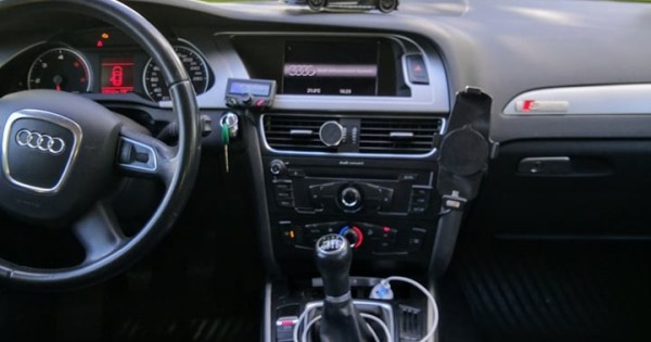 Bán xe Audi A4 , S-Line , 2.0 TDi , LED , 2010