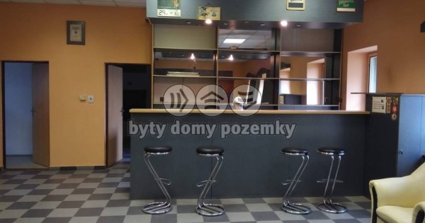 Bán bất động sản, cửa hàng (làm pot), chủ tư nhân, 239 m2, Prostějov