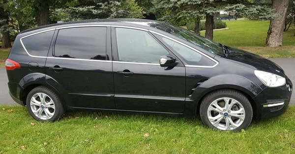 Bán xe Ford Smax 2.0tdi 120kw sx 2013 210ngkm