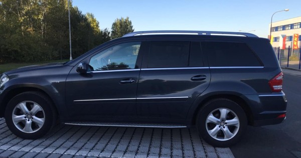 Bán Mecerdes Gl 350 4matic 7 chỗ 12-2009 , đã chạy 204000 km