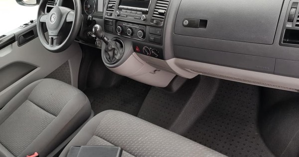 Bán xe vw t5 transporter 2.0tdi 75kw sx 12/2013 200ngkm