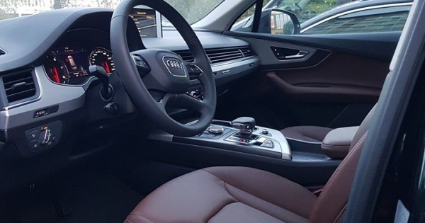 Cần bán xe AUDI Q7 TFSI/185kw, 2km, 8/2019