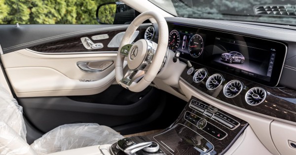 Bán xe Mercedes Benz CLS53 AMG benzin sản xuất 2019