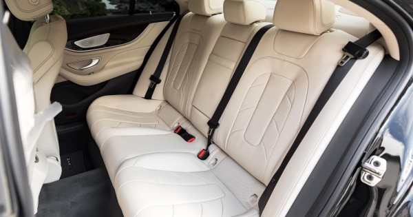 Bán xe Mercedes Benz CLS53 AMG benzin sản xuất 2019