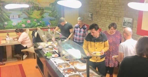 Nhượng lại 1 nhà hàng ở trung tâm Praha 3, địa điểm đẹp giá thuê rẻ