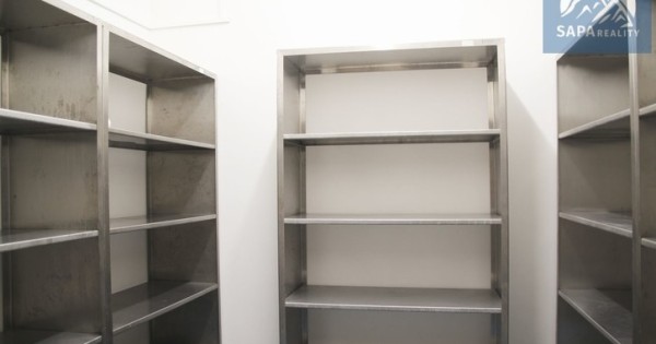 Cho thuê nhà hàng 190m2, Jemníky - Kladno