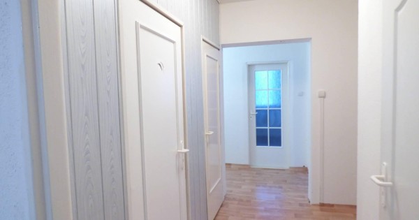 Cho thuê căn hộ 3+1 tại Křejpského ul., Praha 4 – Chodov.