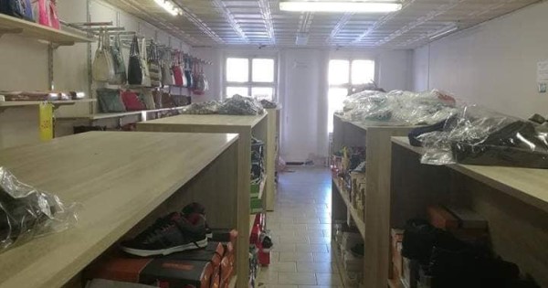 Chính chủ cho thuê cửa hàng vị trí đẹp thành phố Tachov 15.000 dân